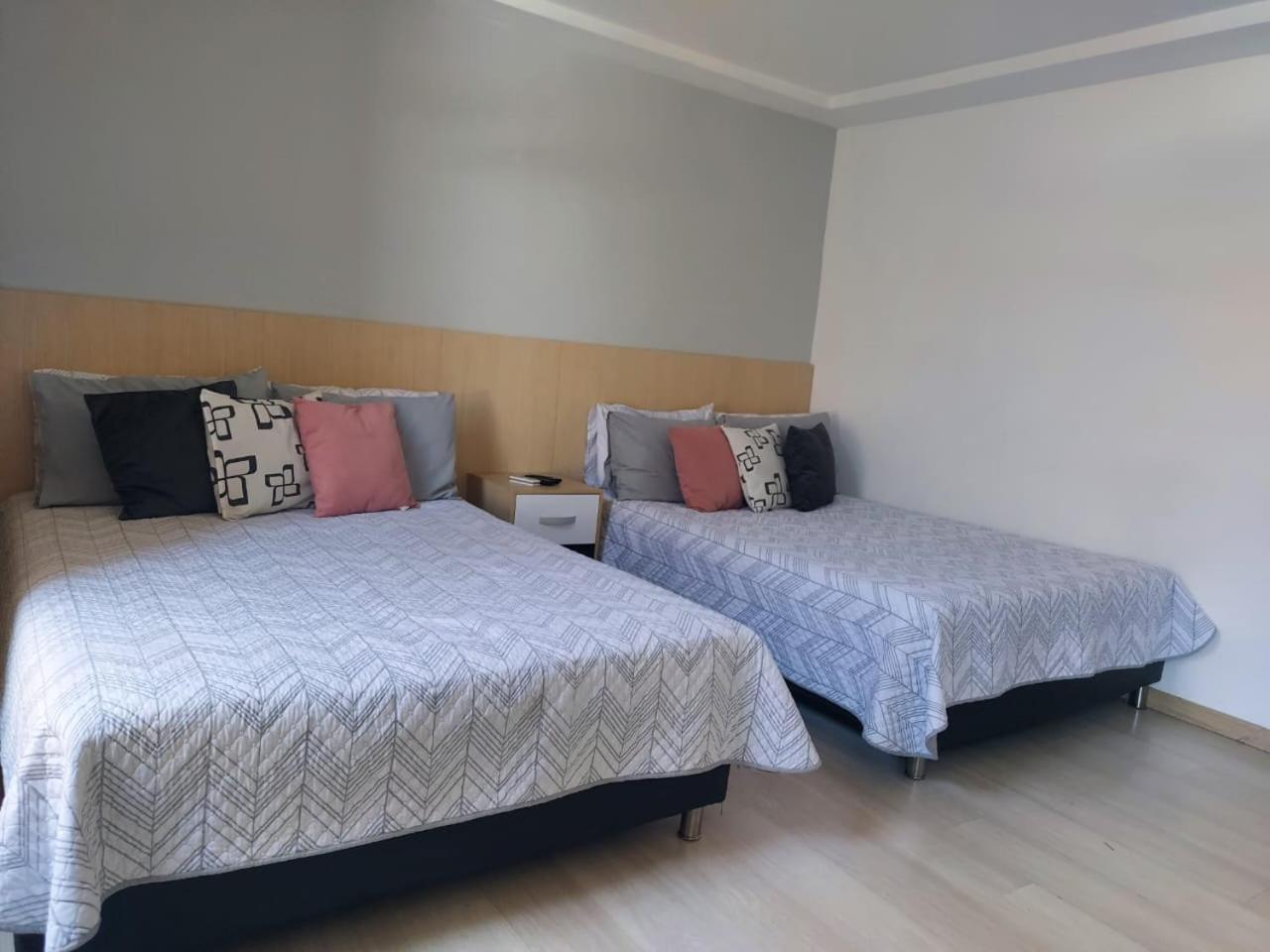 All Inclusive Suites Medellin Exterior photo