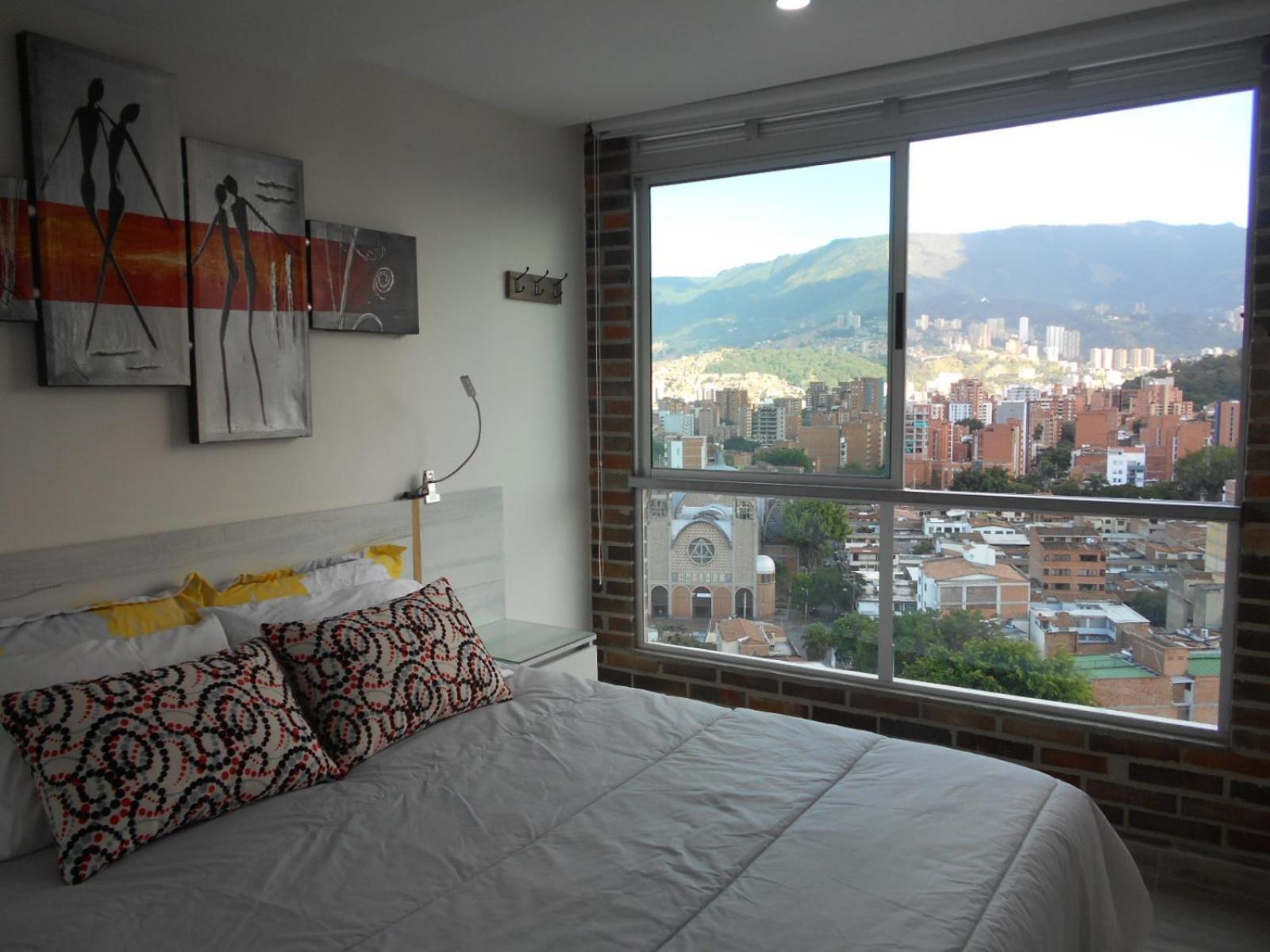 All Inclusive Suites Medellin Exterior photo