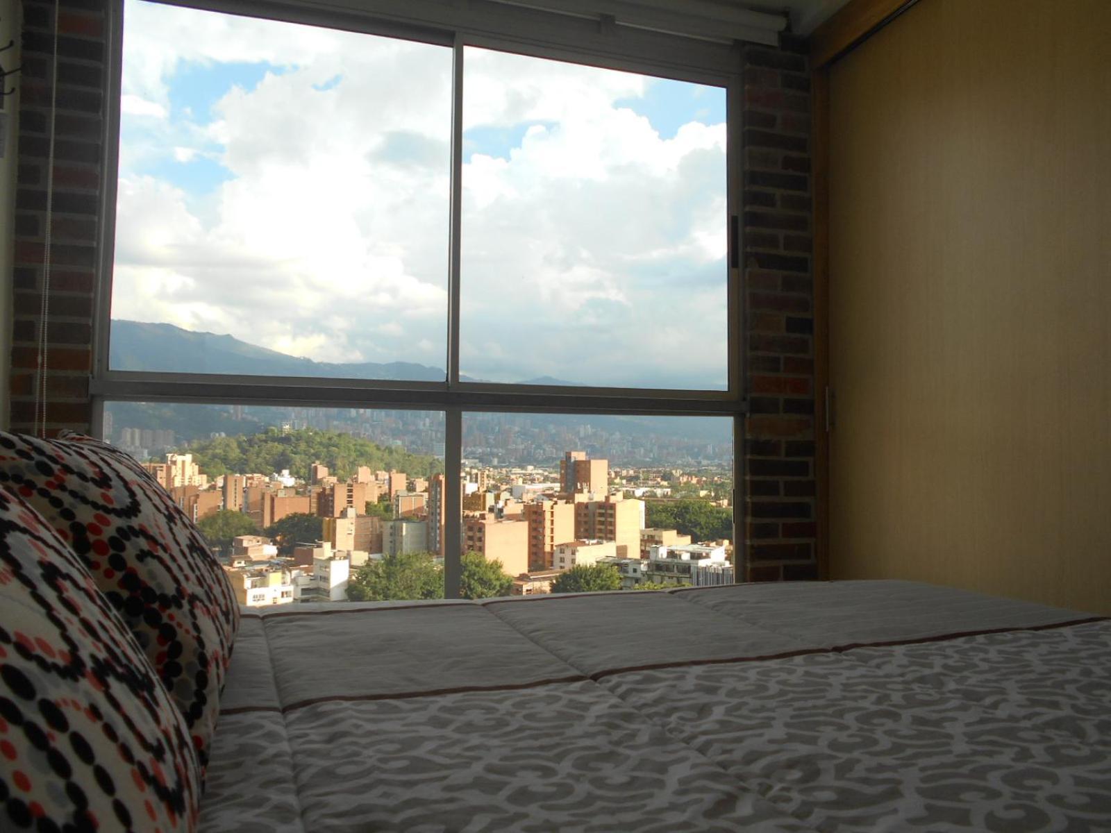 All Inclusive Suites Medellin Exterior photo